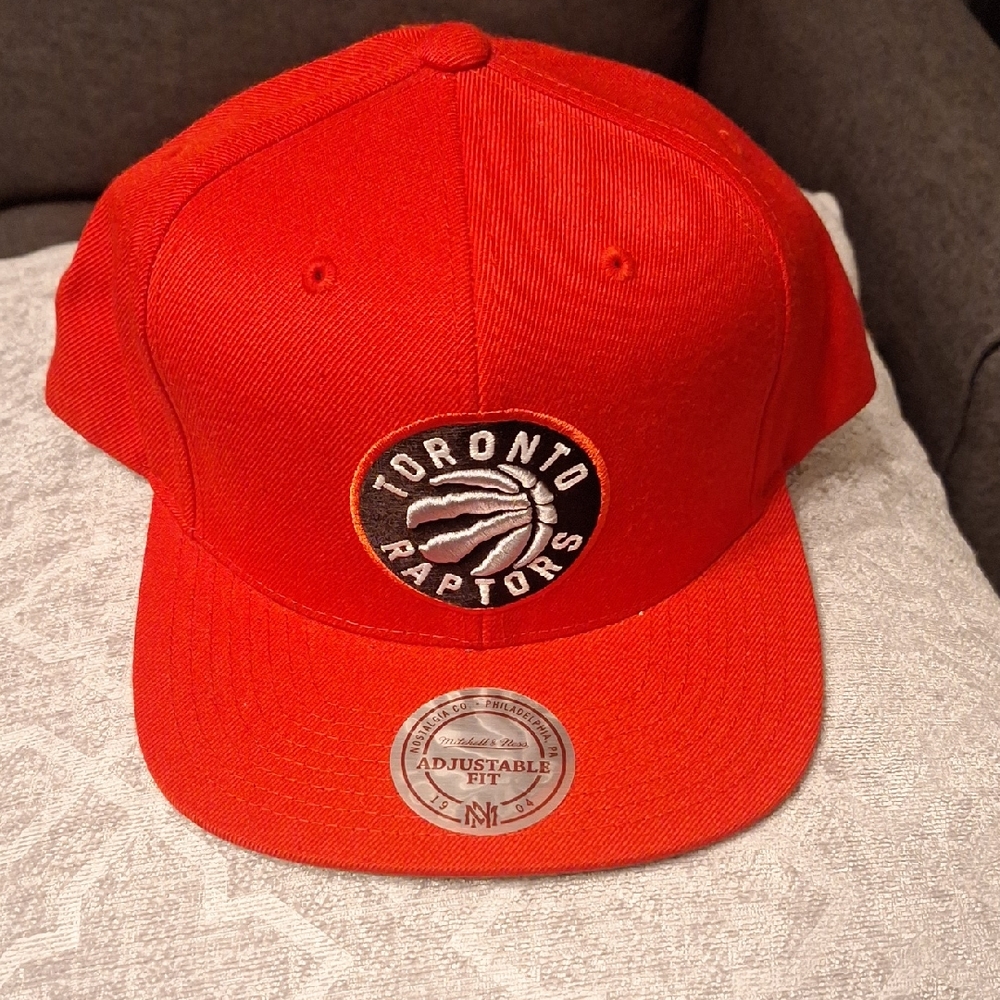 Mitchell & Ness Red Toronto Raptors Cap